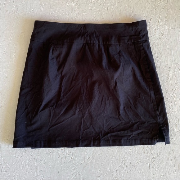 RAFAELLA Skort - Picture 4 of 6